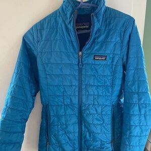 Patagonia Women's Vibrant Blue Puffer Jacket